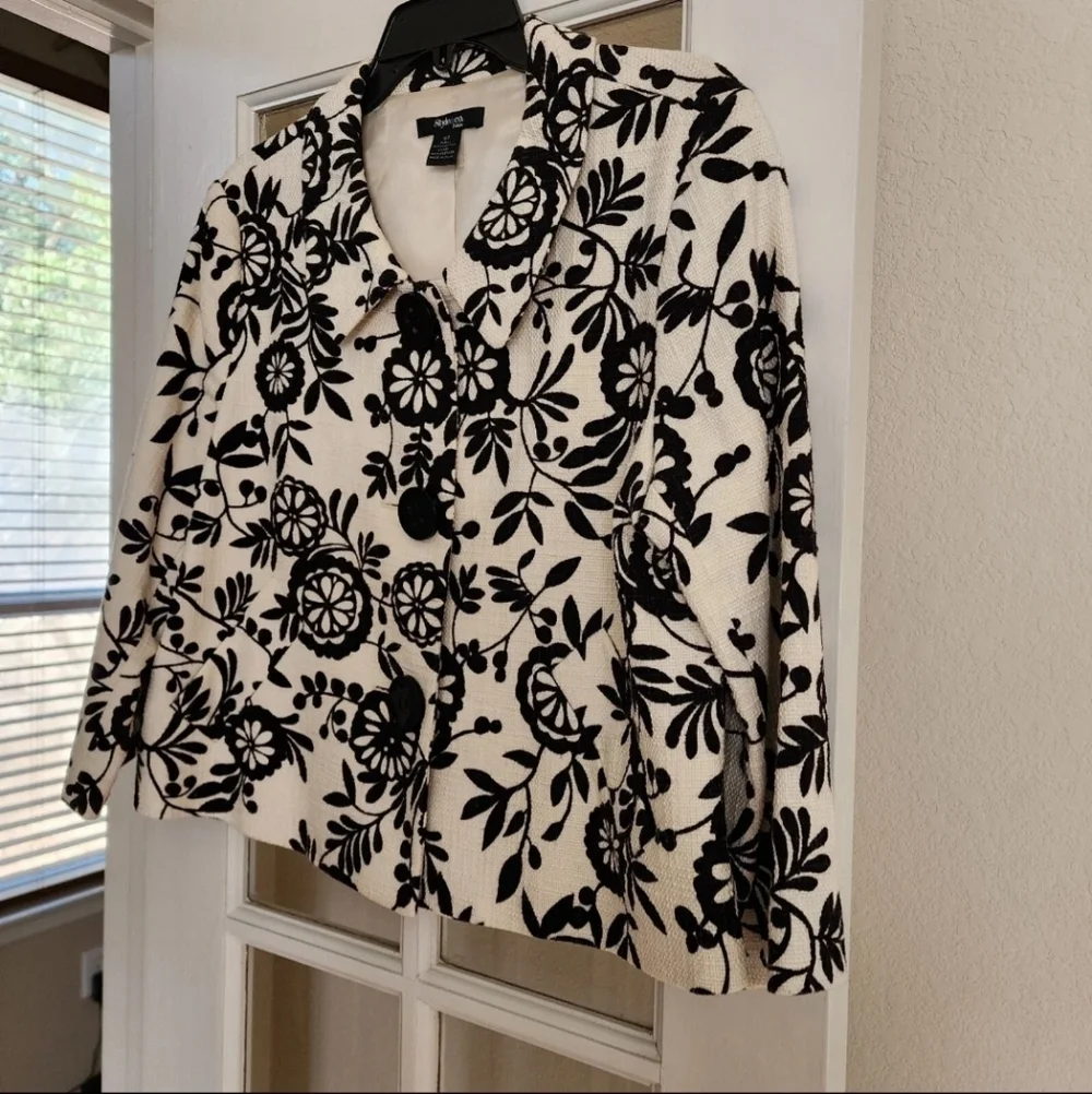 Style & Co Petite Tweed Jacket Black White Floral Button Front 16P